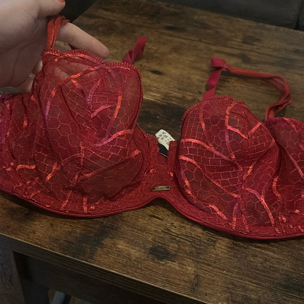Chantelle Lace Bra 36D